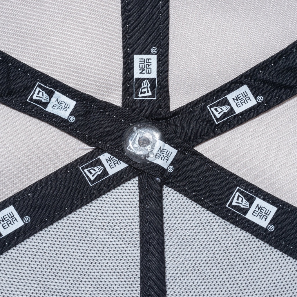 /9forty-a-frame-on-par-tom-and-jerry-13772544-osfm-new-era-770577.jpg?v=1693552794