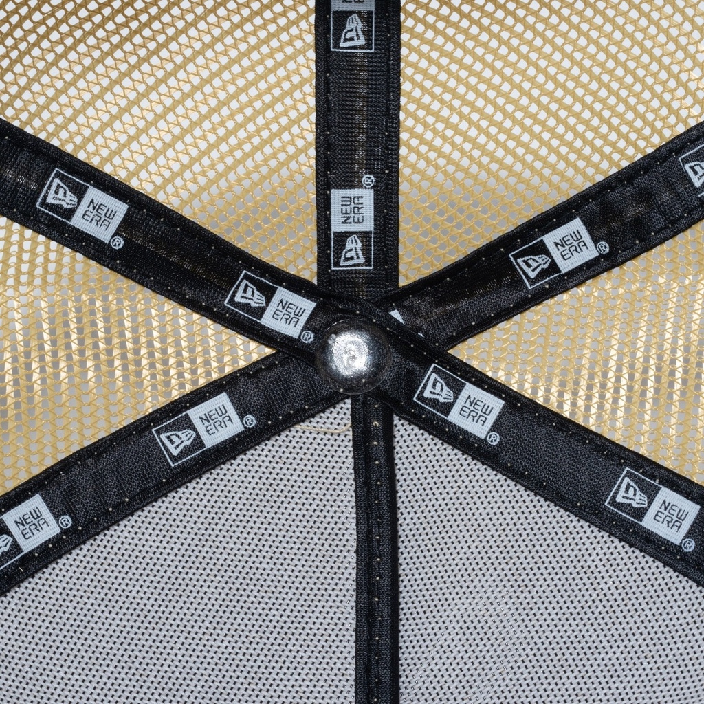 /9forty-a-frame-paper-classic-logo-14109224-osfm-new-era-341705.jpg?v=1715906074