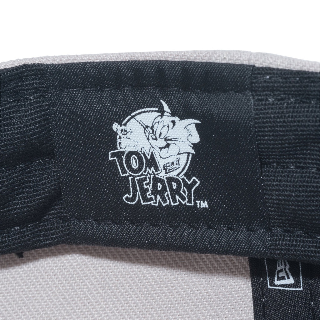 /9forty-a-frame-on-par-tom-and-jerry-13772544-osfm-new-era-274995.jpg?v=1693552794