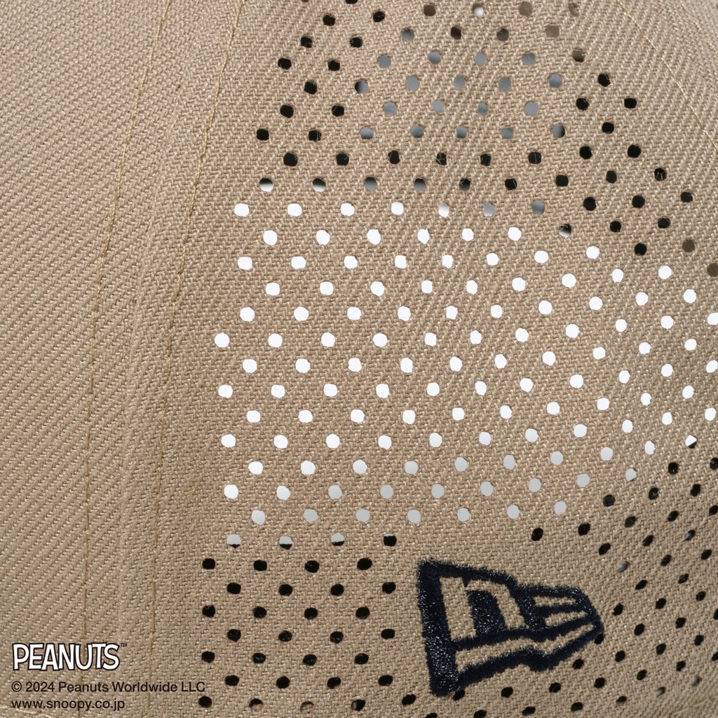 /9forty-peanuts-14124315-osfm-new-era-299658.jpg?v=1711692787